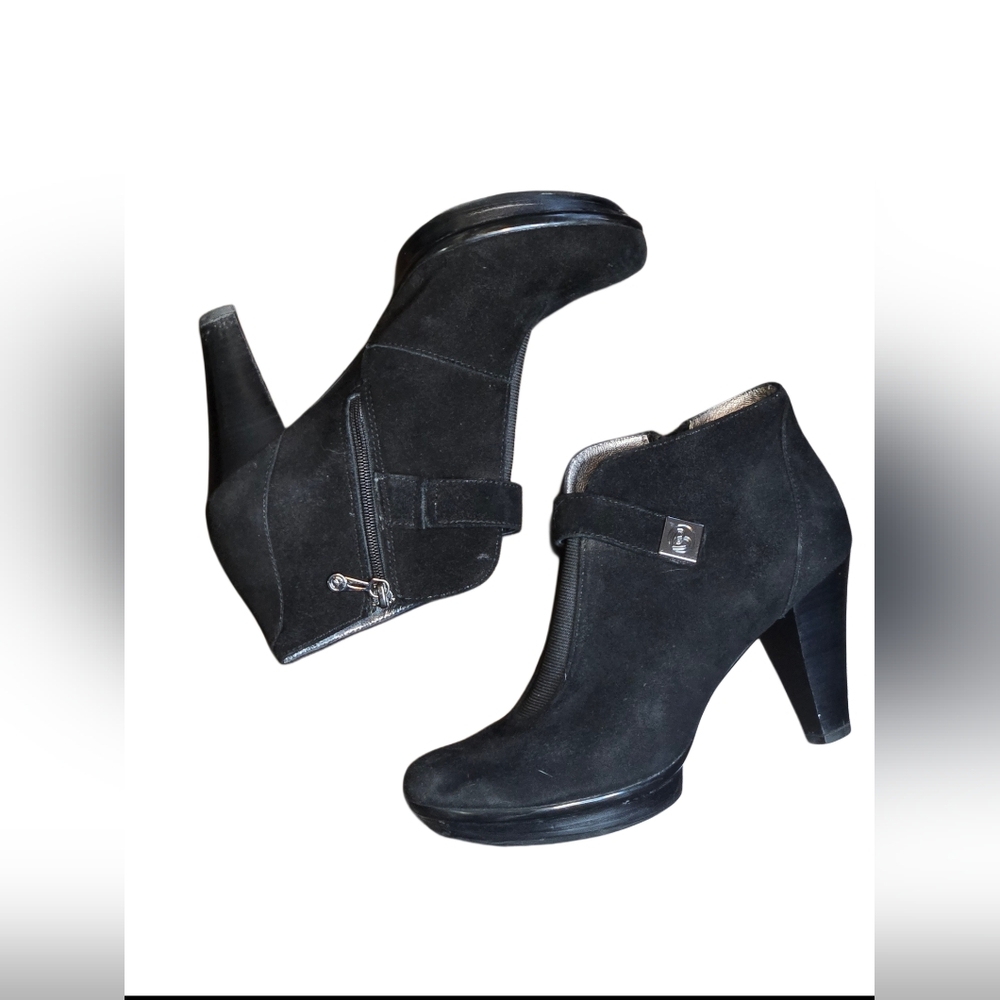 Blondo Black Suede Waterproof‎ Ankle Boots 7.5W Valina Classic Fall Everyday
